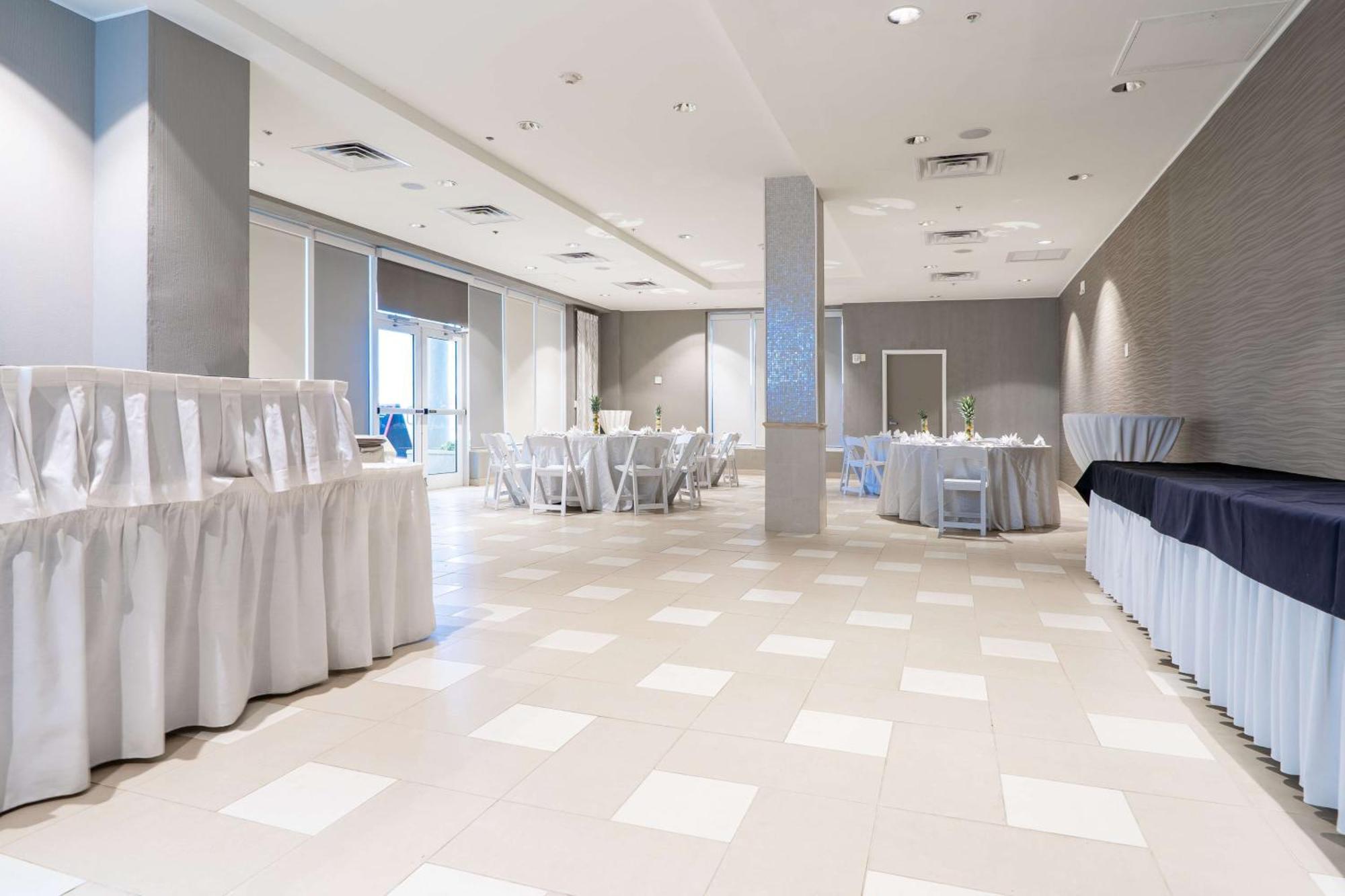 Hilton Melbourne Beach Oceanfront Экстерьер фото