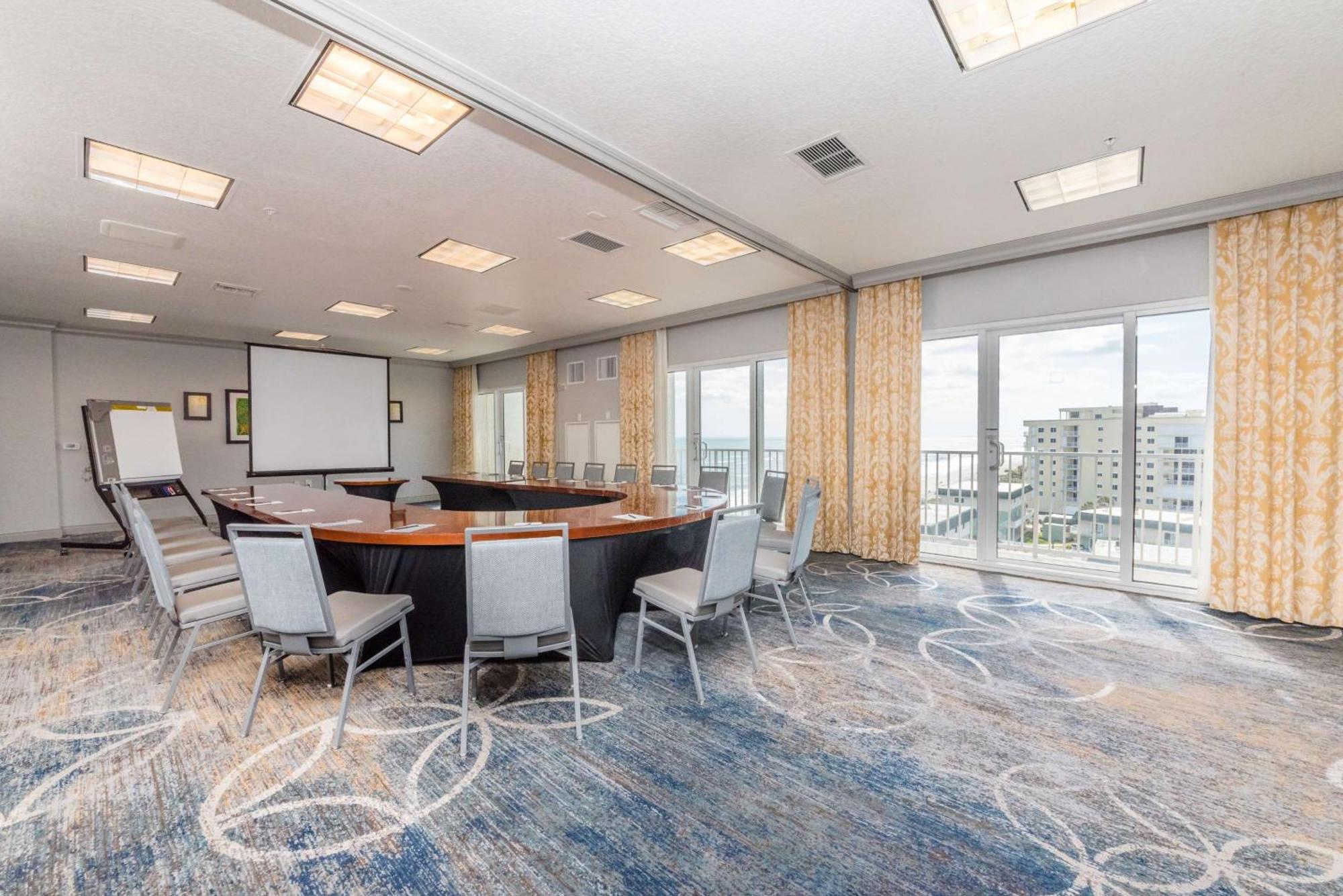 Hilton Melbourne Beach Oceanfront Экстерьер фото