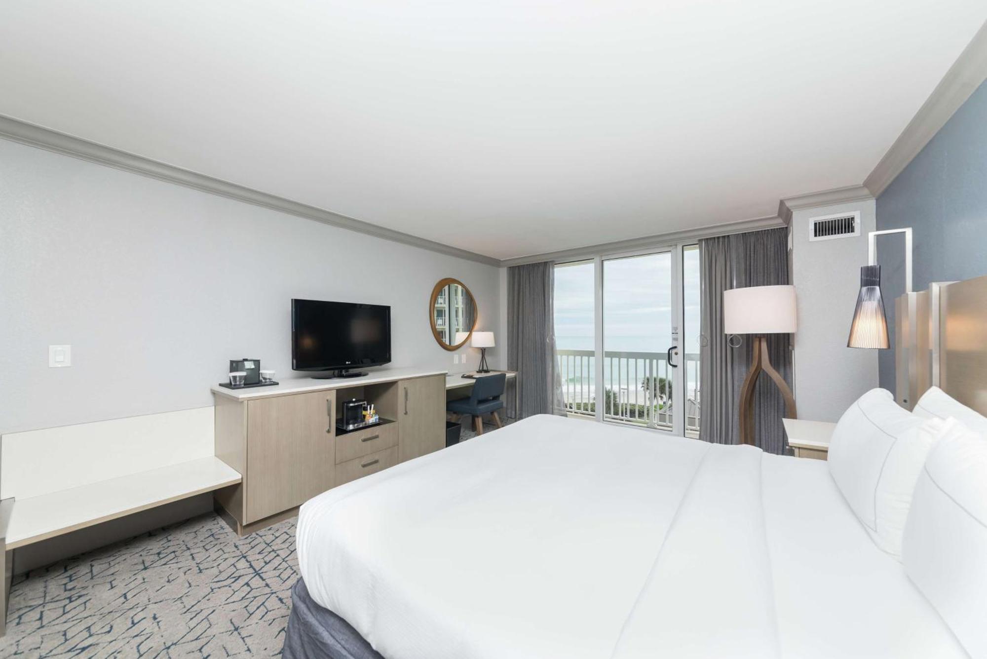 Hilton Melbourne Beach Oceanfront Экстерьер фото