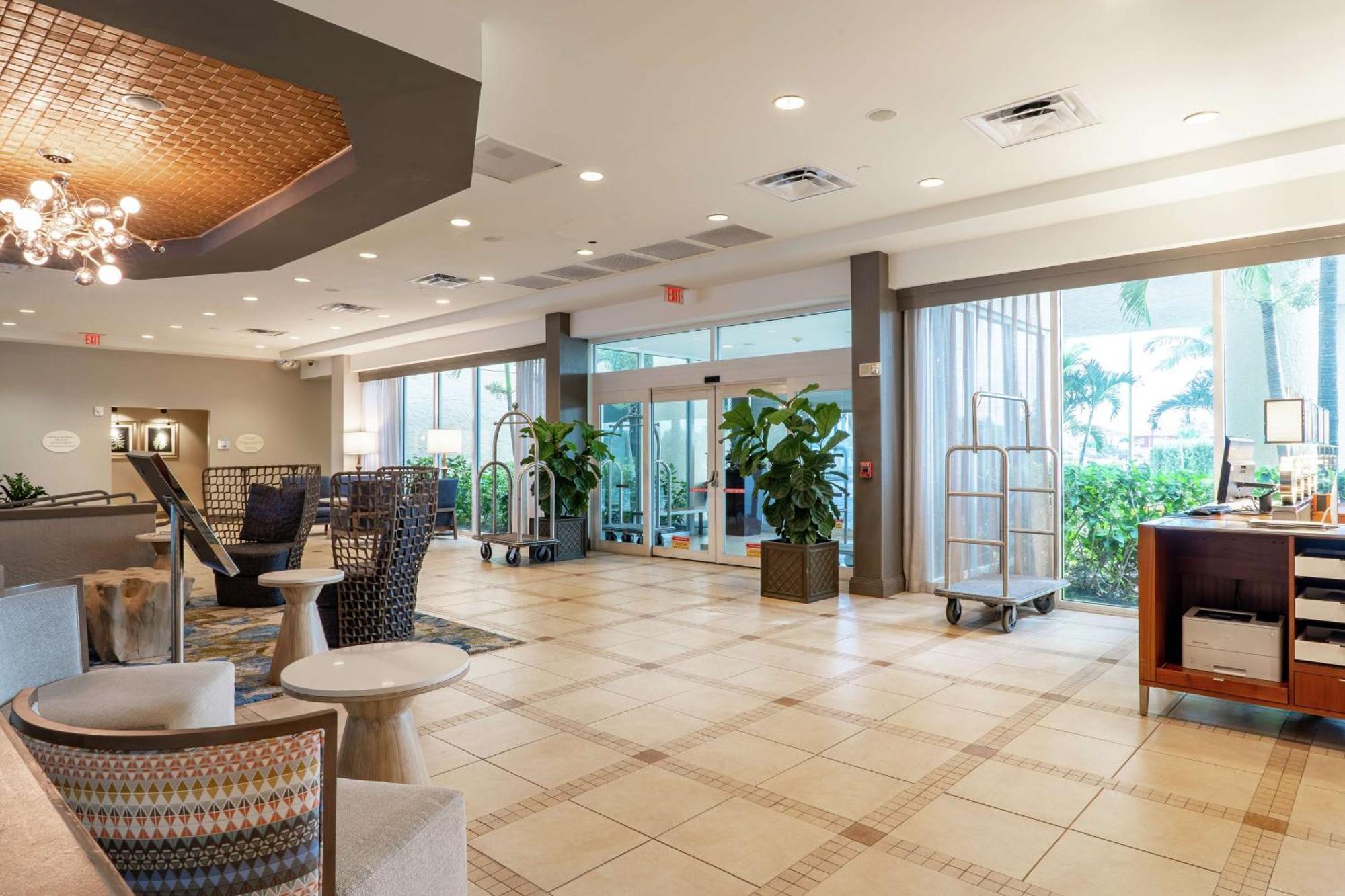 Hilton Melbourne Beach Oceanfront Экстерьер фото